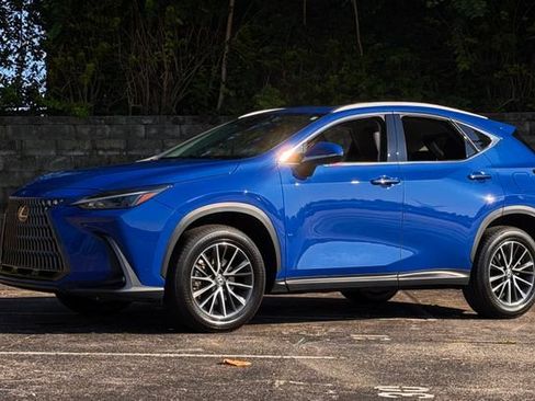 Certified 2025 Lexus NX 350 AWD w/ Accessory Package (P3) image 10