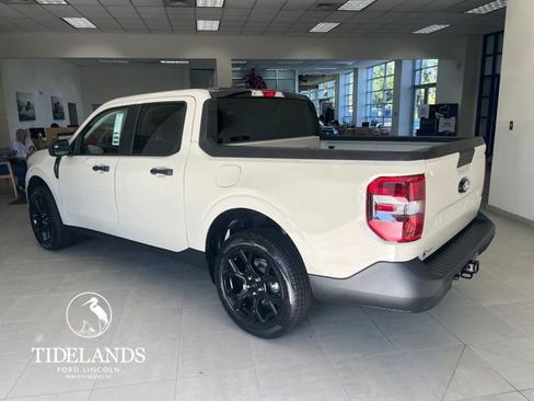 New 2025 Ford Maverick XLT w/ XLT Luxury Package image 6