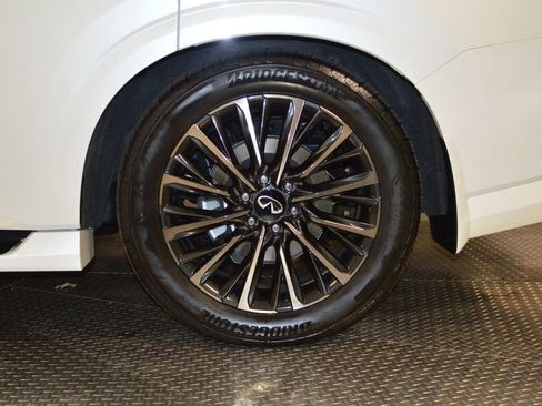 Certified 2026 INFINITI QX80 Autograph w/ Premium Cargo Package AWD/4WD image 14