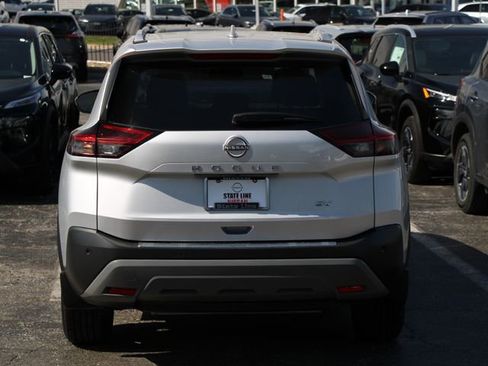 Certified 2023 Nissan Rogue SV w/ SV Premium B Package FWD image 9