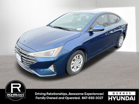 Used 2019 Hyundai Elantra SE image 1