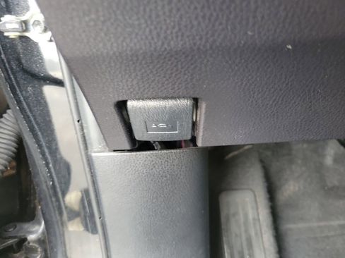 Used 2015 Toyota RAV4 XLE image 31