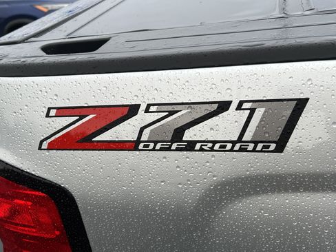 Used 2018 Chevrolet Silverado 3500 LTZ image 12