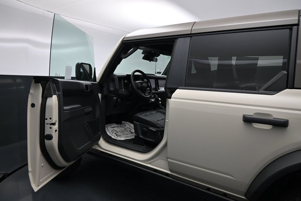 Used 2026 Ford Bronco Badlands AWD/4WD image 8