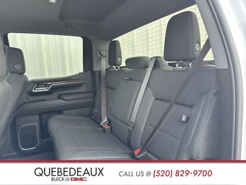 Used 2023 GMC Sierra 1500 Elevation image 27