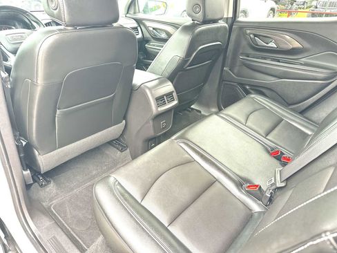 Used 2024 GMC Terrain SLT AWD/4WD image 27