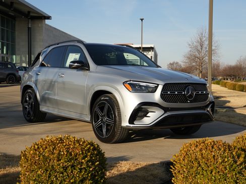 New 2026 Mercedes-Benz GLE 450 4MATIC image 9