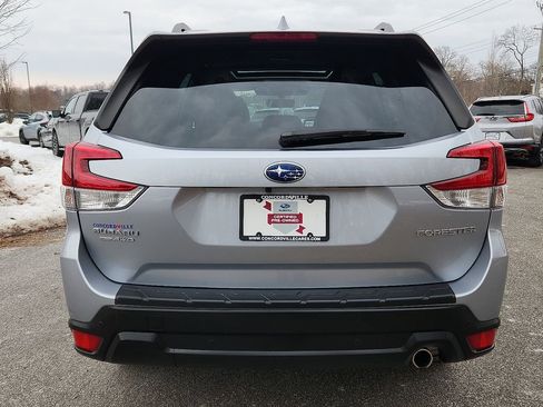 Used 2023 Subaru Forester Limited image 6