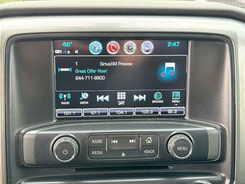 Used 2018 Chevrolet Silverado 1500 LT w/ Texas Edition image 14