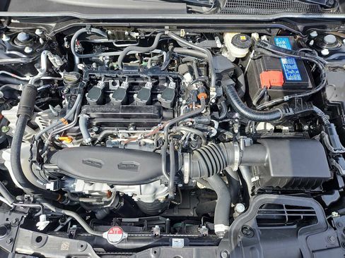 Certified 2024 Honda Civic EX image 32