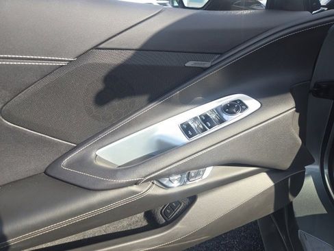 Used 2022 Chevrolet Corvette Stingray Convertible w/ Battery Protection Package image 16