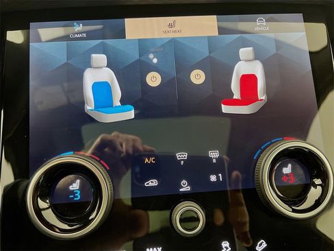 Used 2023 Land Rover Range Rover Velar HST image 20