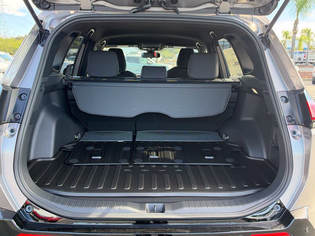 New 2026 Toyota RAV4 SE w/ Weather Package AWD/4WD image 15