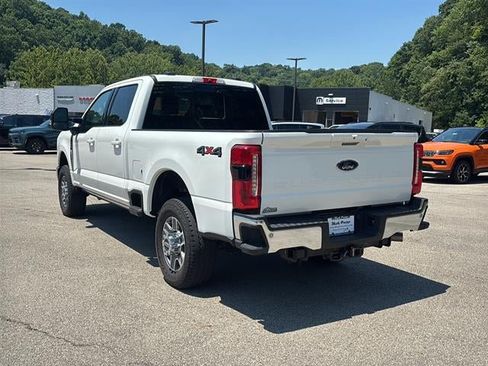 Used 2024 Ford F250 Lariat w/ Lariat Ultimate Package AWD/4WD image 7
