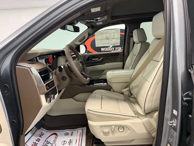 New 2026 GMC Yukon XL Denali w/ Sun & Power Step Package RWD image 11