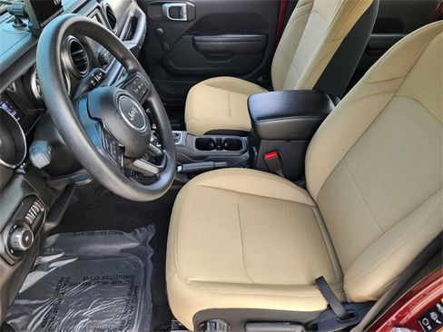 Used 2021 Jeep Wrangler Unlimited Sport image 14