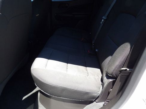 Used 2023 Chevrolet Colorado W/T RWD image 30