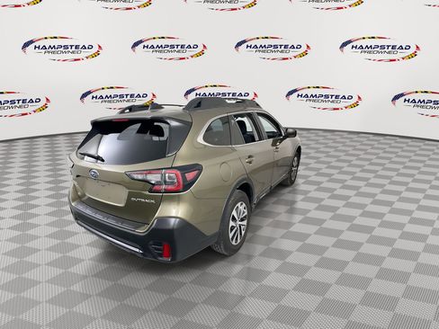 Used 2020 Subaru Outback Premium image 8