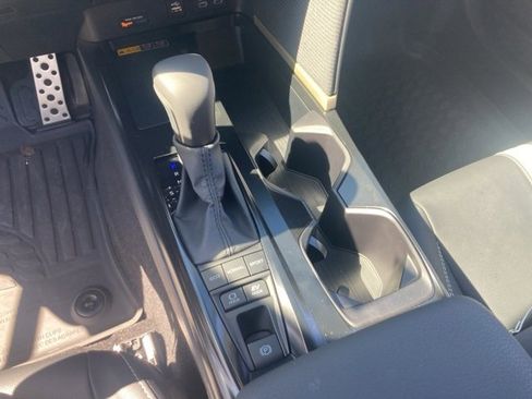 New 2025 Toyota Camry SE image 28