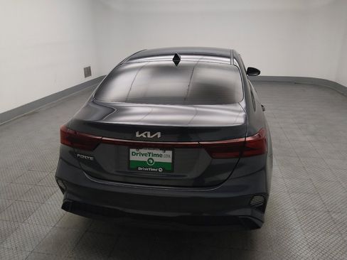 Used 2023 Kia Forte LXS FWD image 7