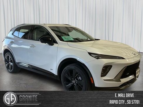 New 2025 Buick Envision Sport Touring image 3