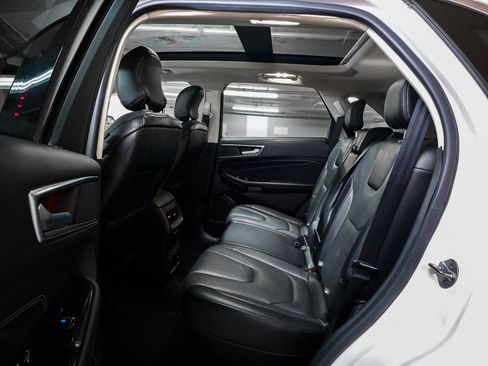 Used 2018 Ford Edge Titanium w/ Canadian Touring Package image 22