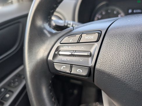 Used 2021 Hyundai Kona SEL FWD image 24
