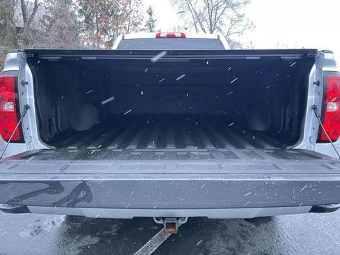 Used 2018 Chevrolet Silverado 1500 LT w/ All Star Edition image 23