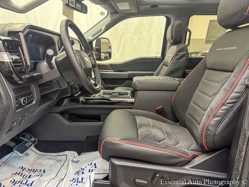 New 2026 Ford F250 Lariat w/ Black Appearance Package image 9