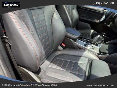 Used 2019 BMW X4 xDrive30i w/ M Sport Package AWD/4WD image 37