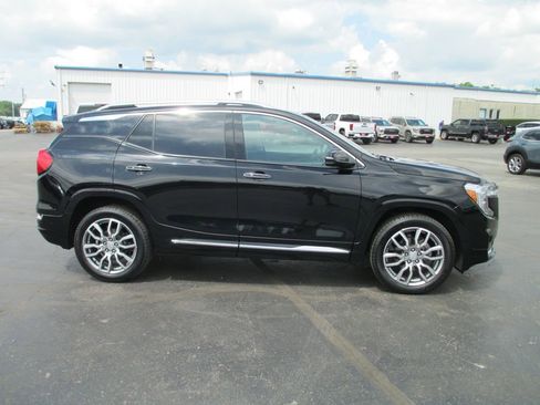 Used 2022 GMC Terrain Denali AWD/4WD image 5