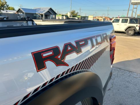 Used 2025 Ford F150 Raptor image 9