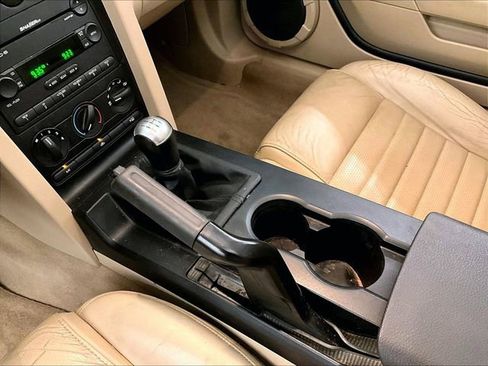 Used 2005 Ford Mustang GT Premium RWD image 16