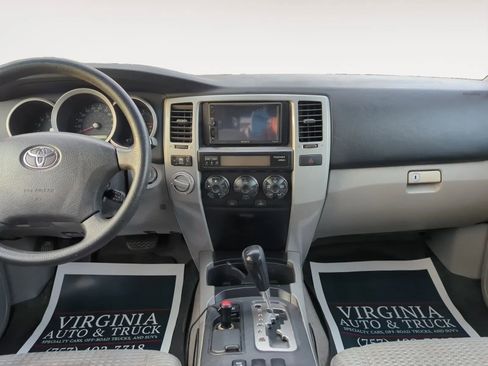 Used 2006 Toyota 4Runner Sport AWD/4WD image 3