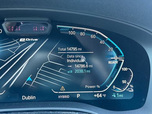 Used 2023 BMW 530e w/ M Sport Package RWD image 39