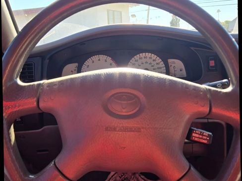 Used 2004 Toyota Tacoma PreRunner image 19