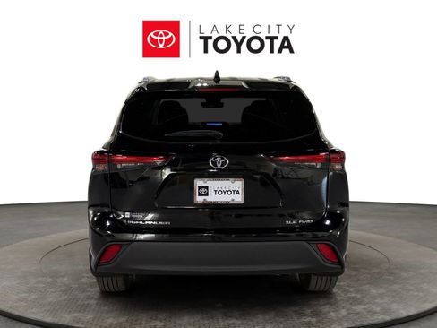 New 2026 Toyota Highlander XLE AWD/4WD image 5