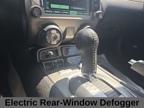 Used 2015 Chevrolet Camaro SS RWD image 17