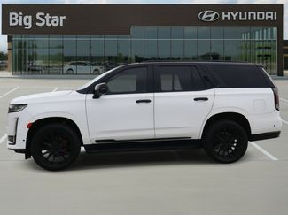 Used 2021 Cadillac Escalade Premium Luxury w/ LPO, Illumination Package video 2