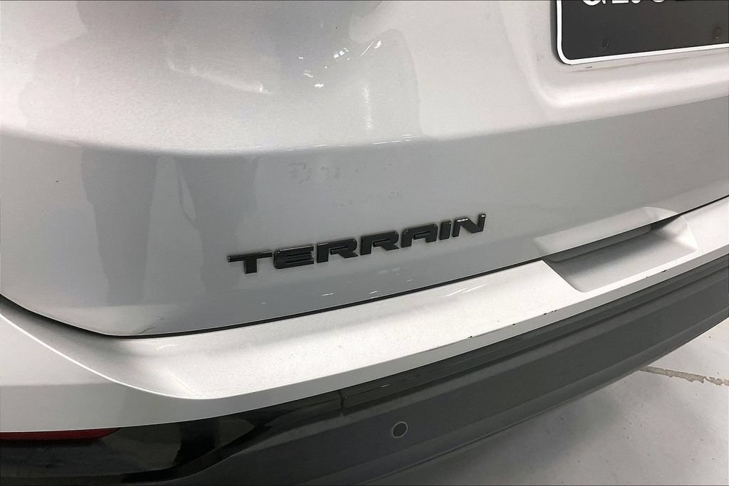Used 2021 GMC Terrain SLE w/ Driver Convenience Package FWD image 32