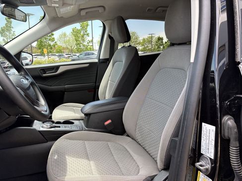 Used 2022 Ford Escape SE AWD/4WD image 16