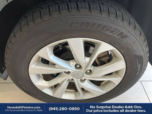 Used 2019 Hyundai Tucson SE AWD/4WD image 13