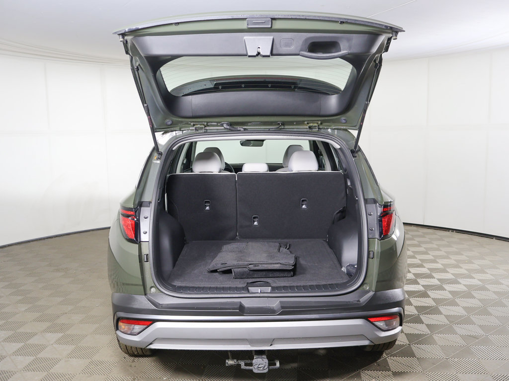 Certified 2026 Hyundai Tucson SE AWD/4WD image 13