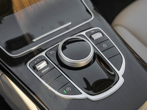 Used 2018 Mercedes-Benz C 300 Sedan image 24