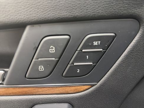 Certified 2023 Audi Q5 2.0T Prestige w/ Prestige Package AWD/4WD image 26