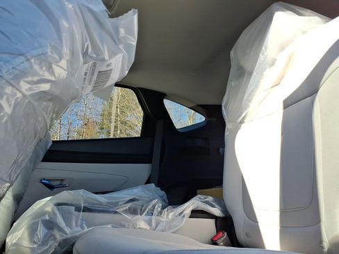 New 2026 Hyundai Tucson SEL image 6