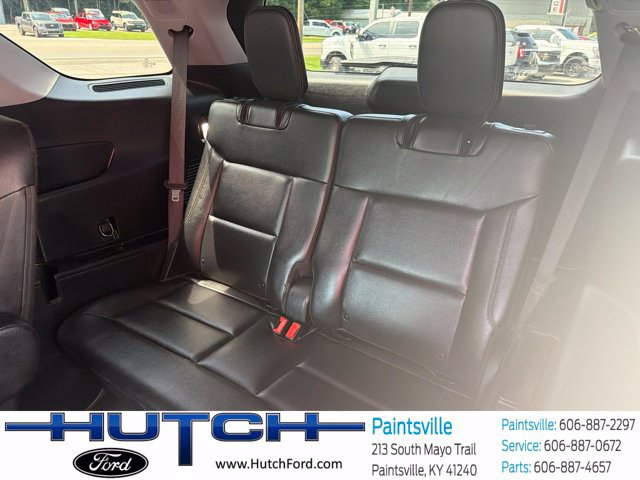 Used 2021 Ford Explorer Limited w/ Equipment Group 301A AWD/4WD image 13