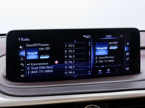 Used 2020 Lexus RX 450hL Luxury w/ Accessory Package image 34