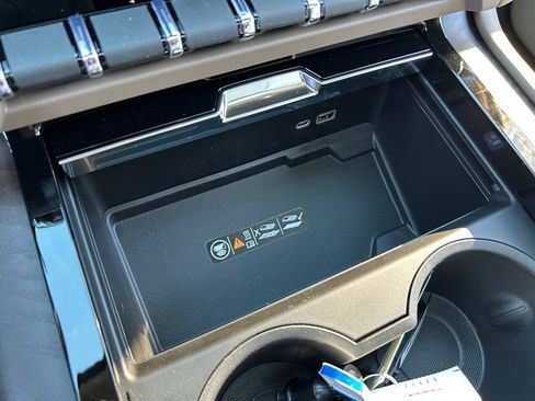 New 2026 GMC Yukon XL Denali w/ Denali Reserve Package image 34