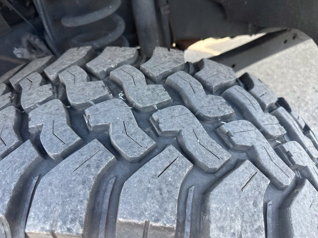 Used 2022 Ford F250 XL w/ Power Equipment Group AWD/4WD image 6